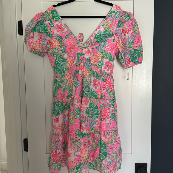 Lilly Pulitzer Dresses & Skirts - NWT Lilly Pulitzer Nalani Short Sleeve Cotton Dress